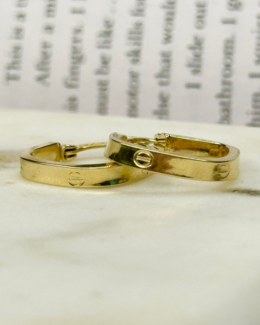 Twist Luxe · Edge Curve Hoops — 14k Gold